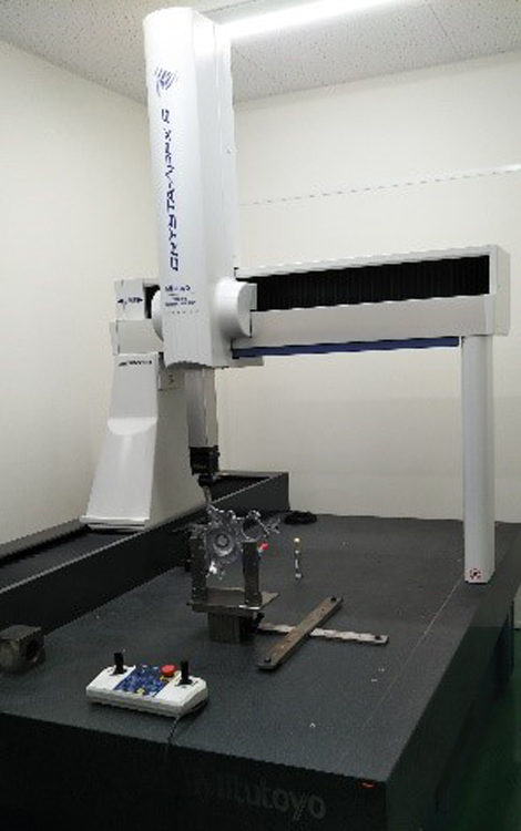 Coordinate Measuring Machine(CMM)